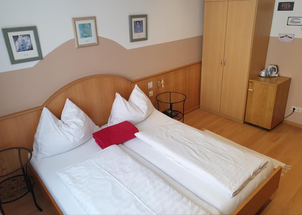 Hotel Pension Alte Muehle Klosterneuburg Exteriör bild